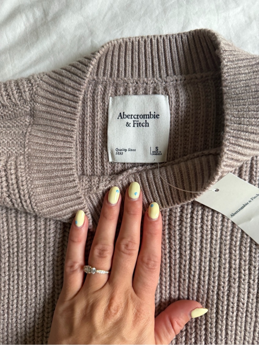 Abercrombie & Fitch Neutral Taupe Ribbed Crewneck Sweater - Picture 2 of 4